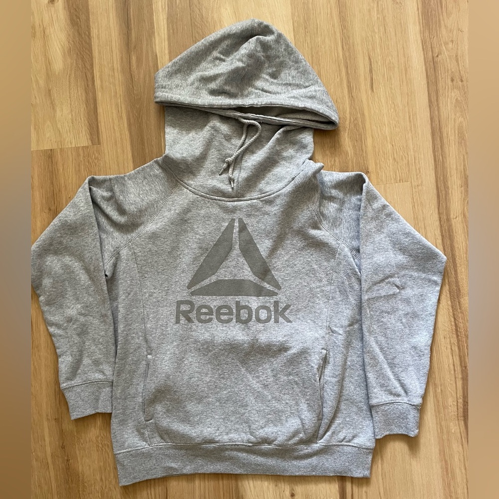 Reebok sweatshirt